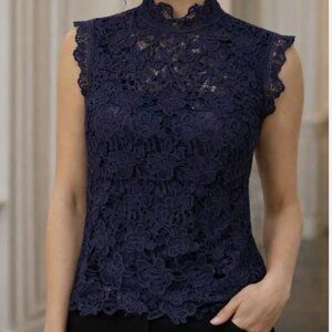 Nanette Lepore Navy Lace Mock Neck Sleeveless Blouse Floral Zip MElegant navy bl